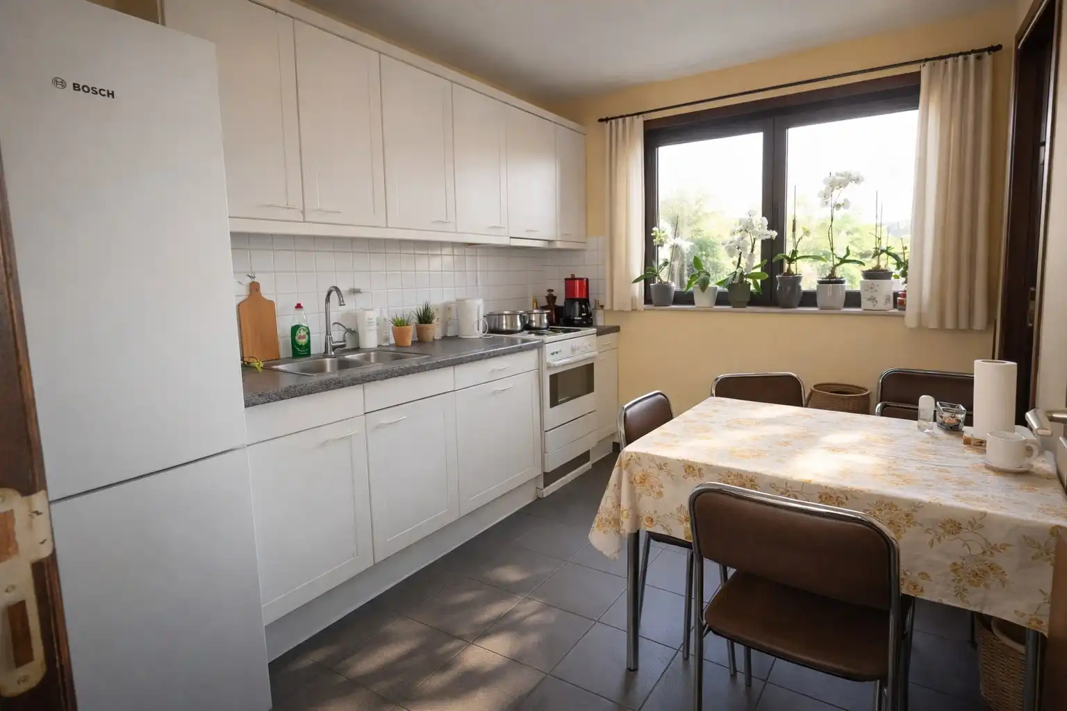 Appartement met terras en garage te Lokeren  foto 5