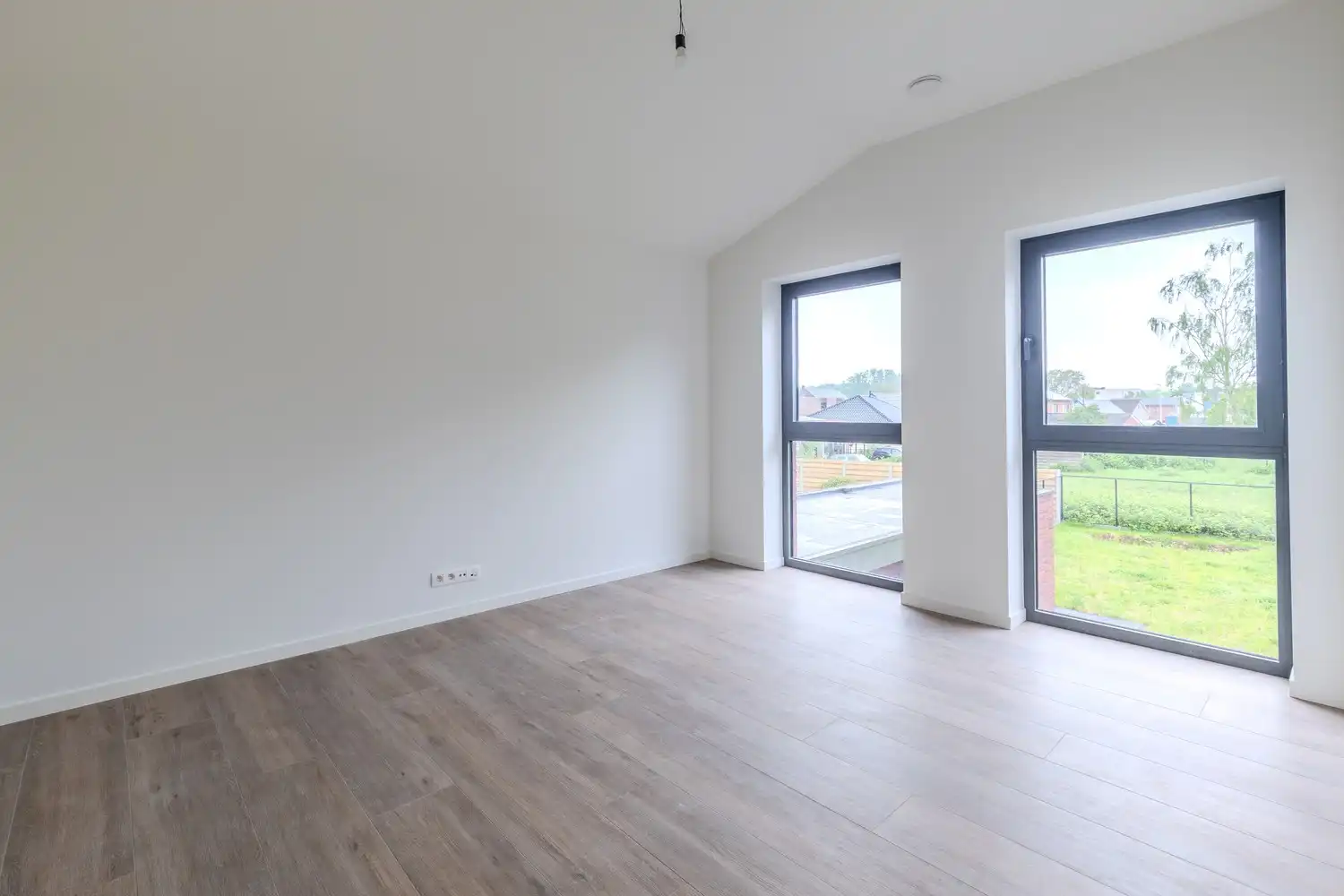 Nieuwbouwwoning met 3 slaapkamers in Maasmechelen foto 16