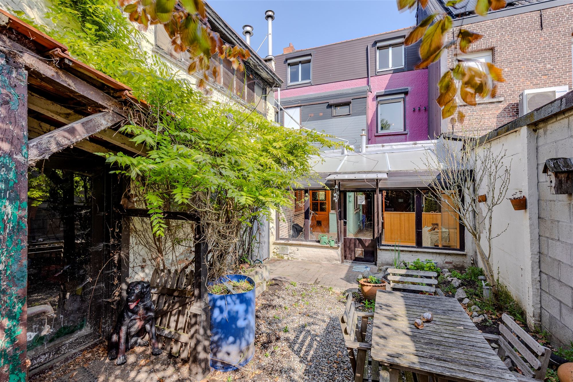 Ruim te renoveren huis met tuin en garage foto 16
