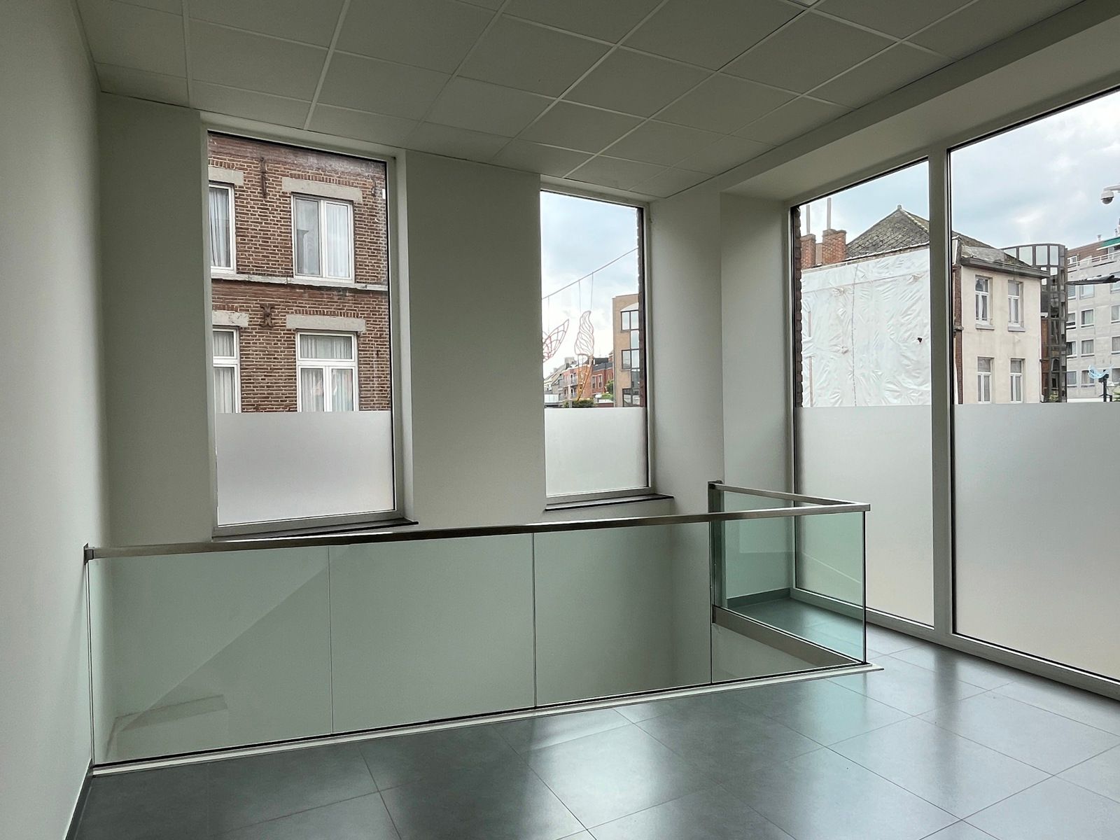 Recente handelsruimte in het centrum foto 6