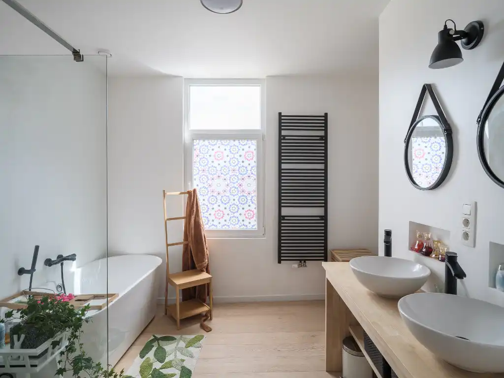 Aangename en instapklare woning met drie slaapkamers, gelegen op wandel- en fietsafstand van het historische centrum van Gent. foto 8