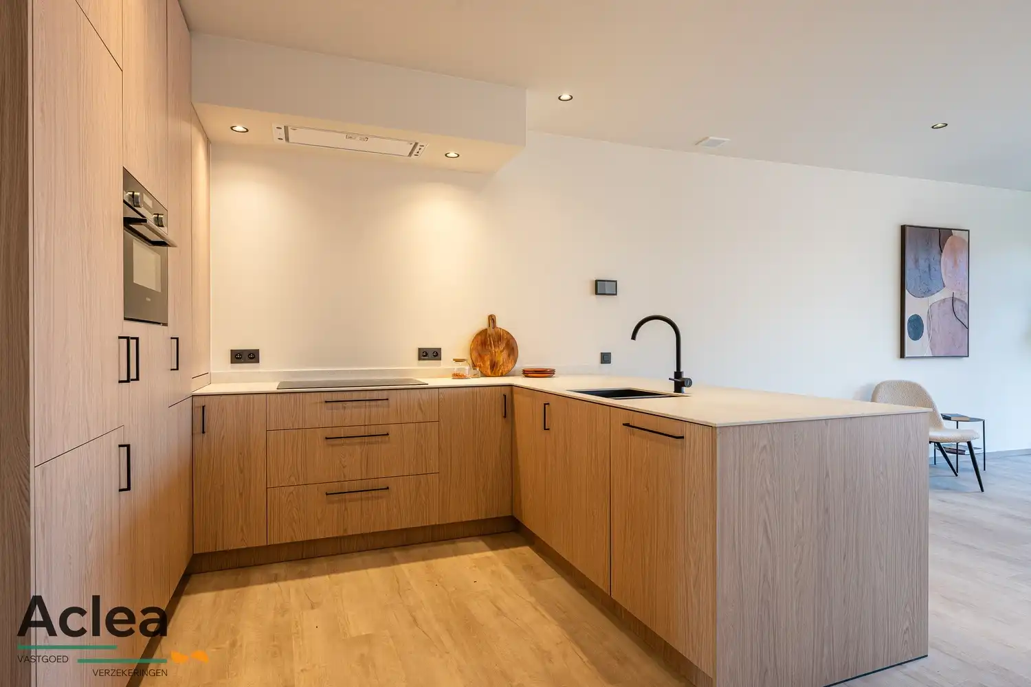 Ruime woning in het centrum van Kaprijke foto 11