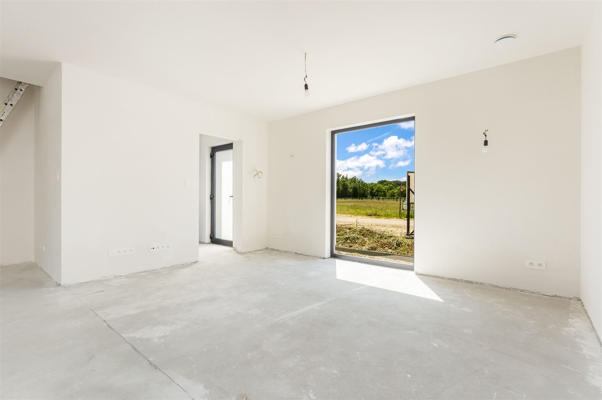 KWALITATIEF EN ENERGIENEUTRALE WONING OP RUSTIG GELEGEN PERCEEL TE PAAL foto 14