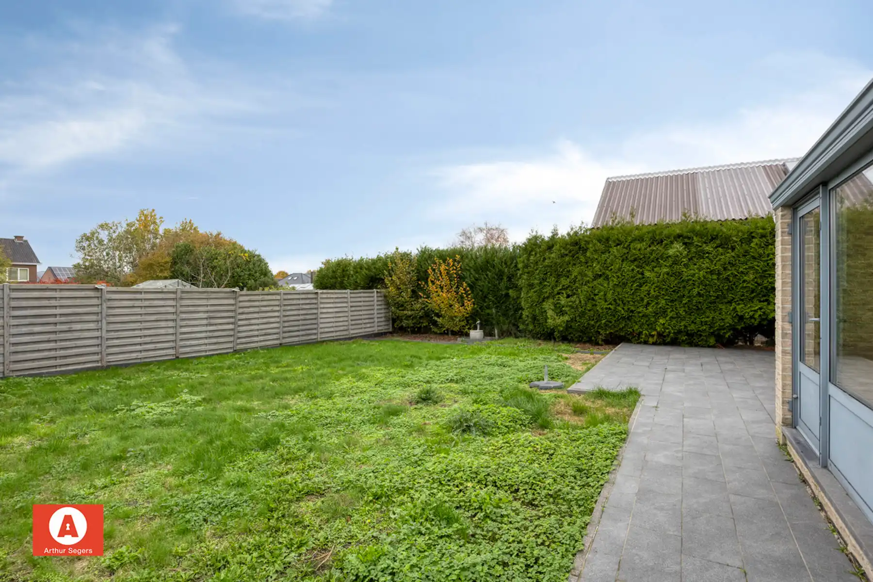 Instapklare en solide woning nabij het centrum van Opstal foto 23