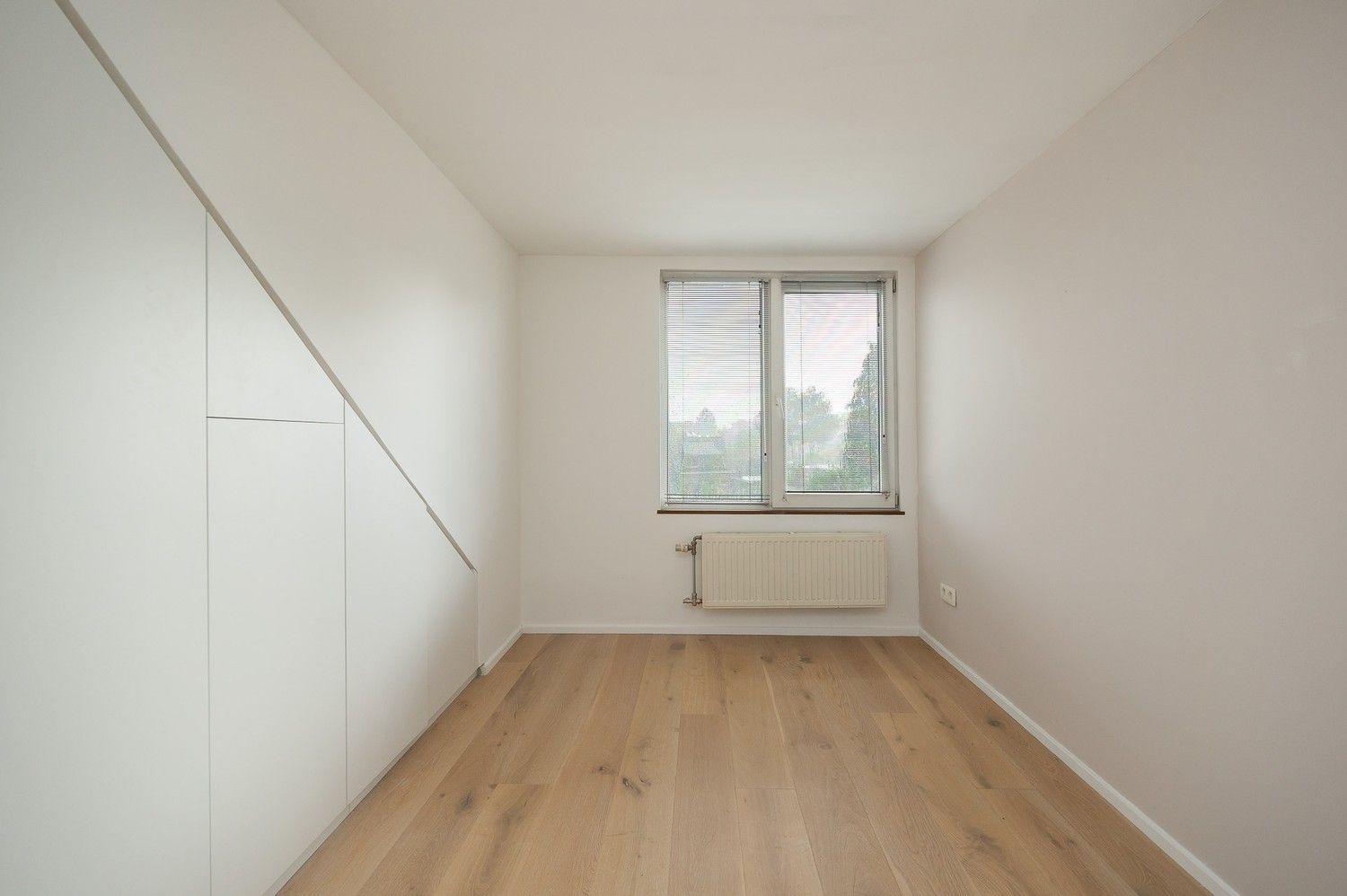 Stijlvol gerenoveerde woning in het hart van ’s-Gravenwezel foto 18