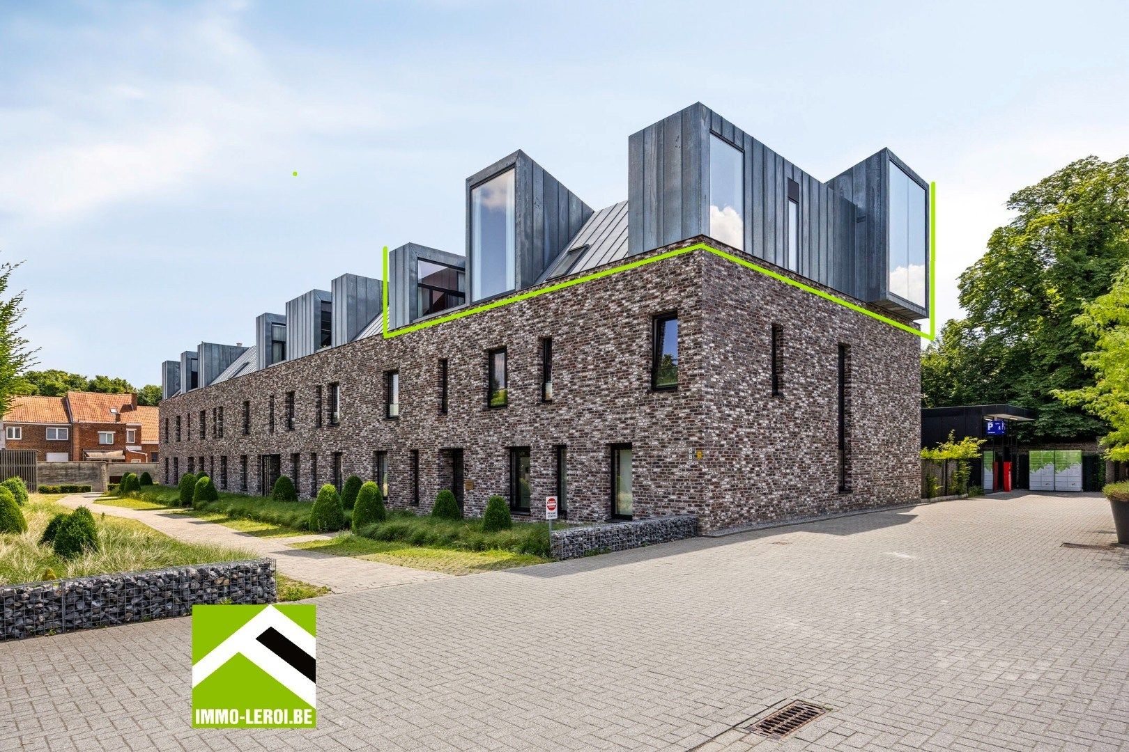 Luxueus penthouse van 156 m² met zuidgericht terras en garage – centrum Tongeren foto 2