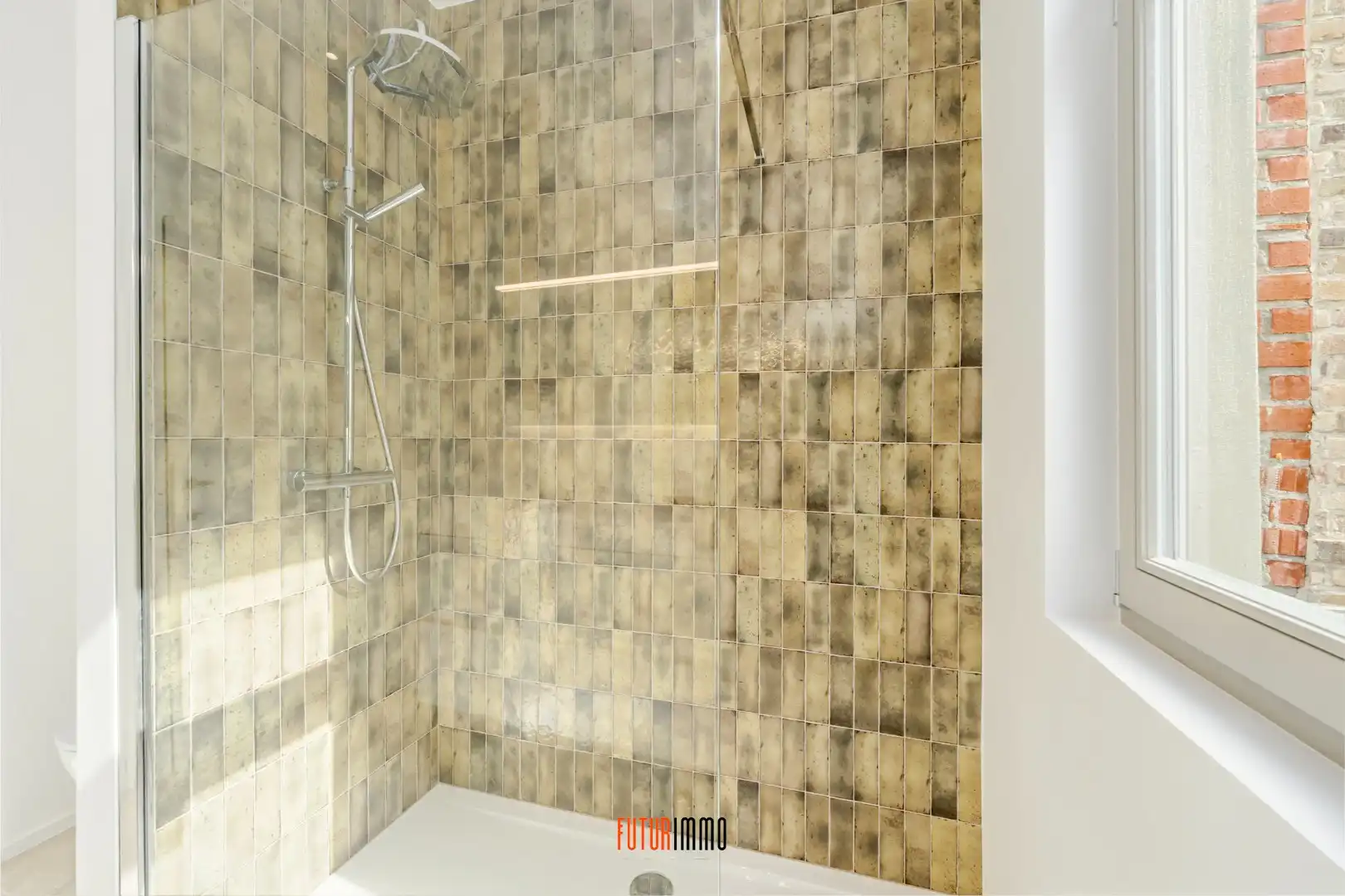 Instapklare gerenoveerde 3 slpk woning foto 10