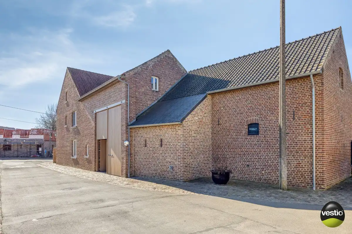 HOEVEWONING OP 64A59CA IN EEN LANDELIJKE OMGEVING. foto 7