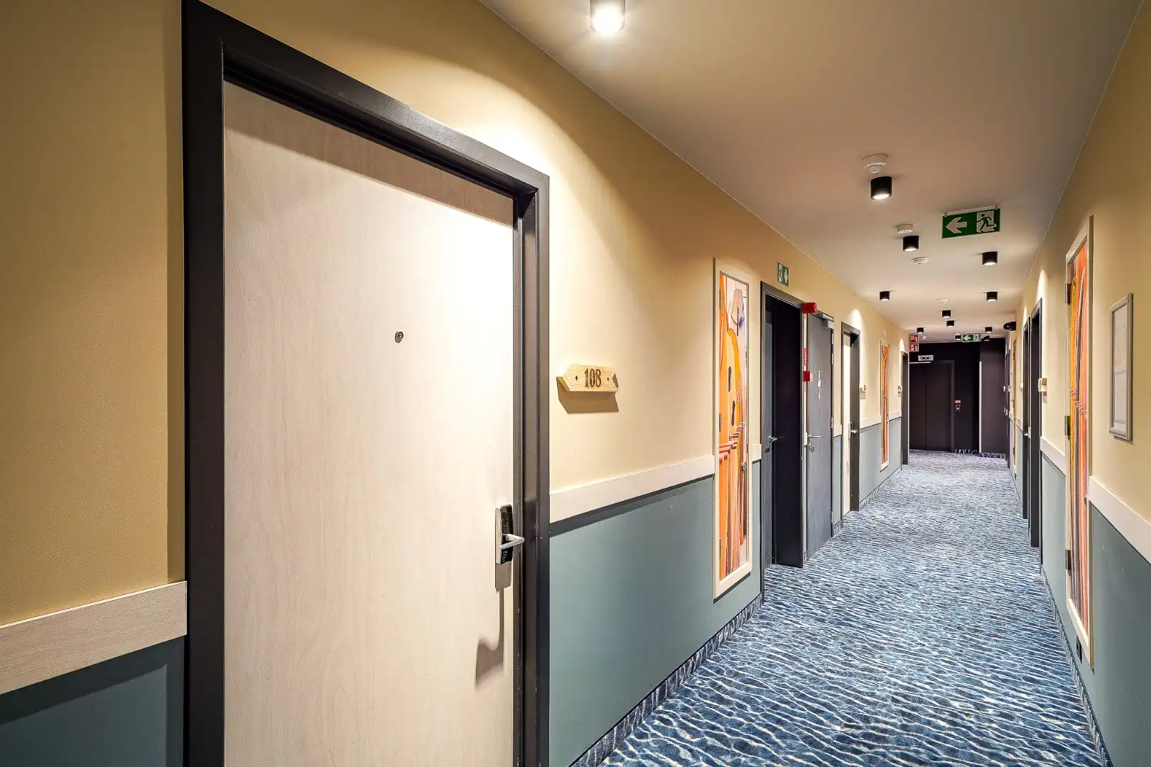 Prachtige hotelkamer te koop Ibis hotel Bredene foto 5
