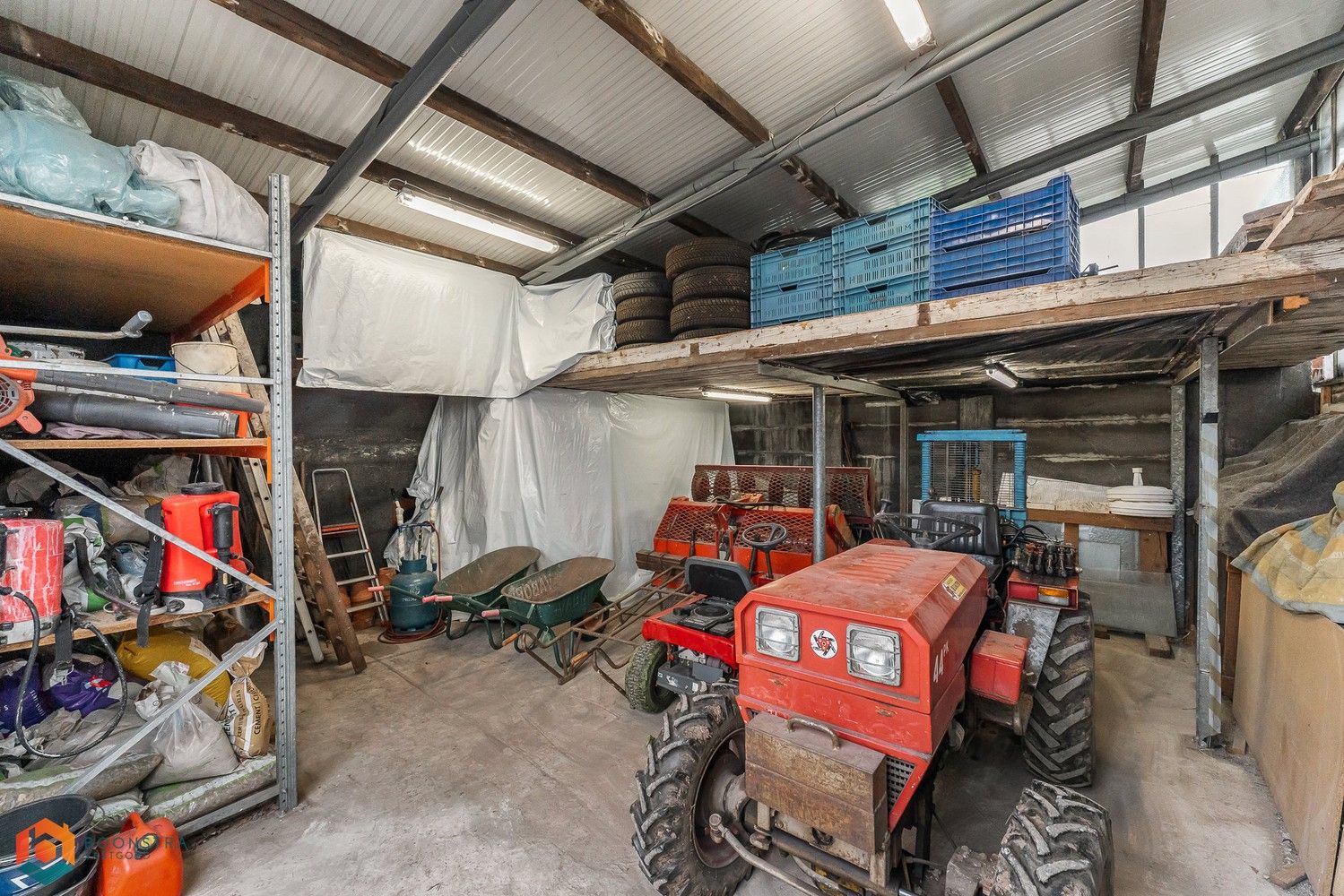 Landbouwwoning met 4 slpkrs en serre op een perceel van 13.598 m² te Sint-Katelijne-Waver foto 14