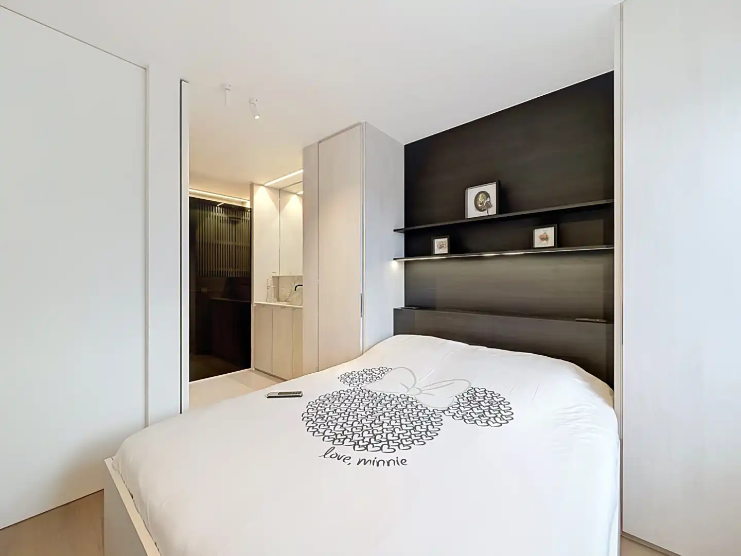 Luxueus gerenoveerd appartement met 3 slaapkamers en frontaal zeezicht te Oostduinkerke foto 11