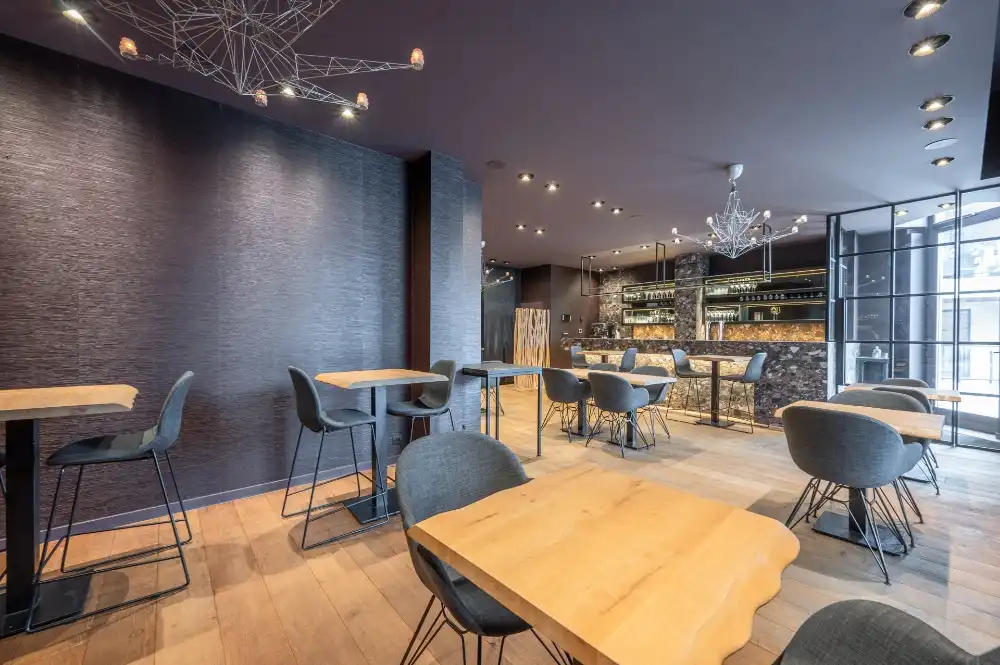 Instapklaar en stijlvol ingericht restaurant – onmiddellijk beschikbaar! foto 6