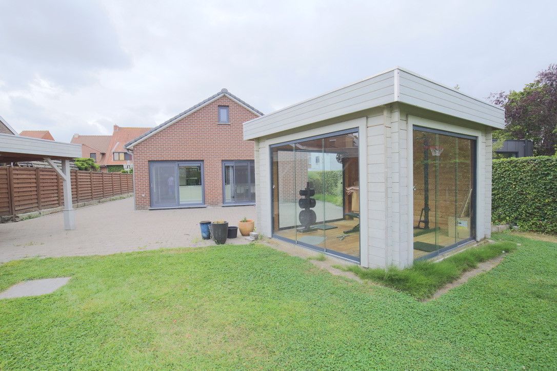 Mooi gerenoveerde bungalow foto 20