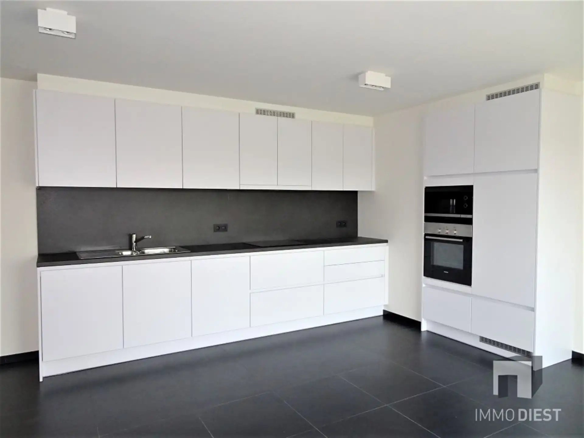 PRACHTIG modern appartement met superterras in Bekkevoort! foto 4