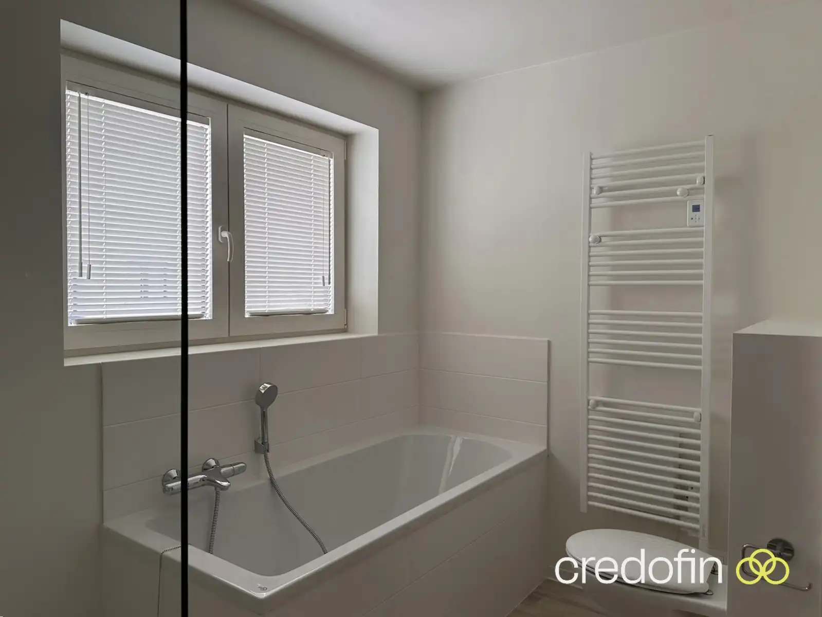Recente woning met 2 slaapkamers, dressing en garage foto 9