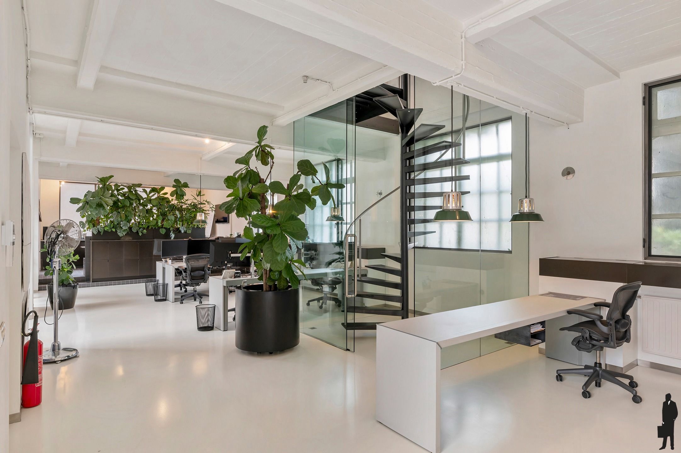 Unieke loft met perfecte synergie tussen wonen en werken foto 32