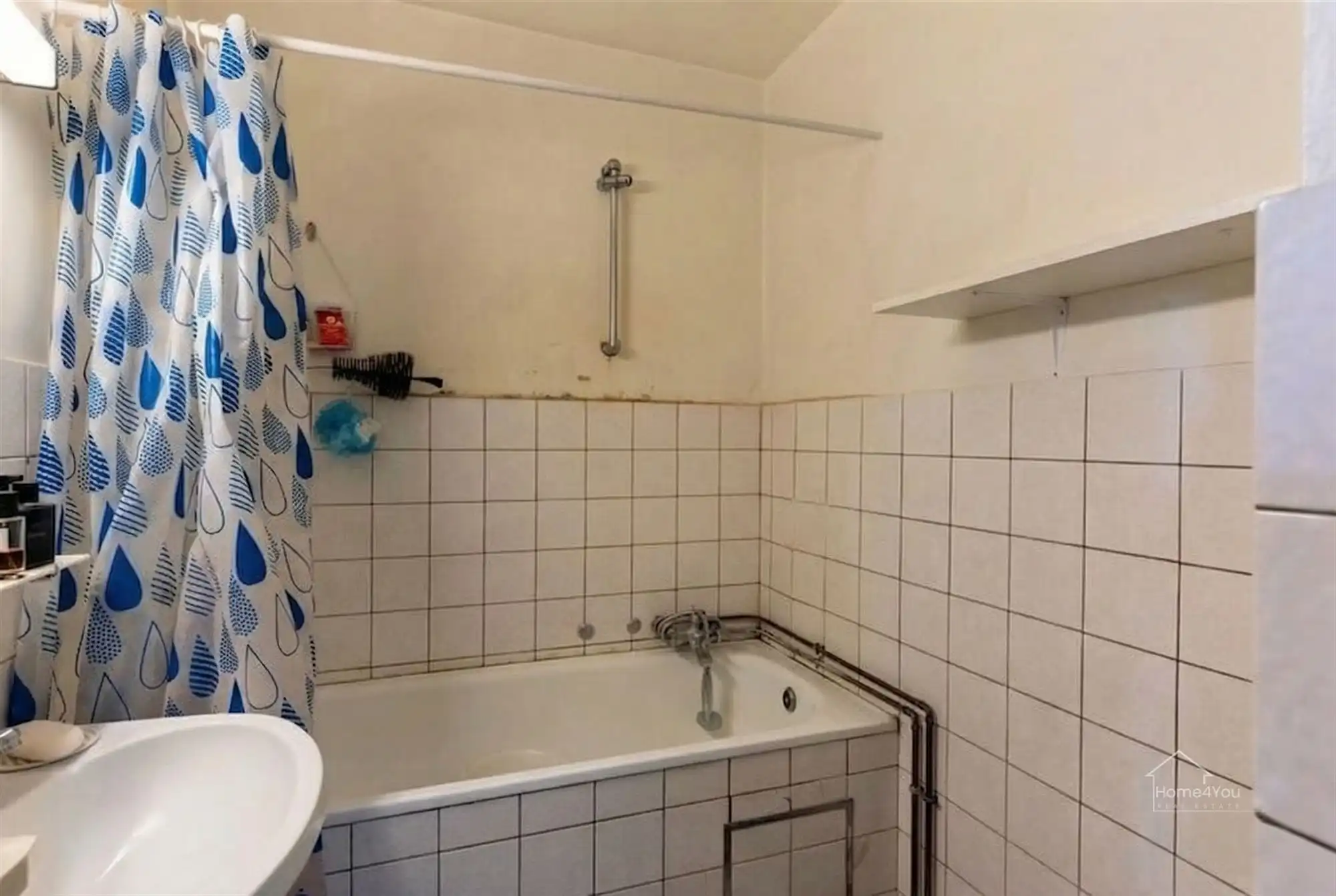 Op te frissen studio in het bruisende Borgerhout te koop! foto 9