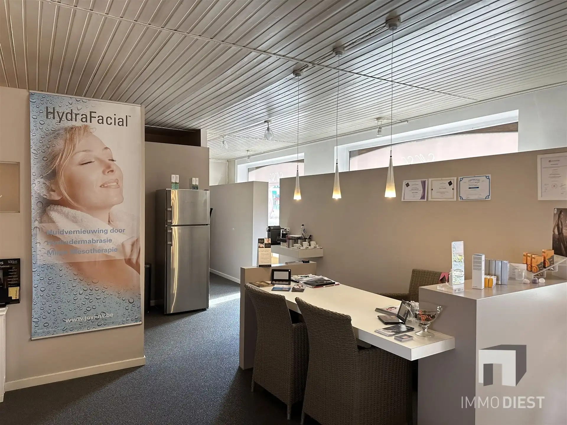 Investeringspand - handelshuis met discrete parking foto 6