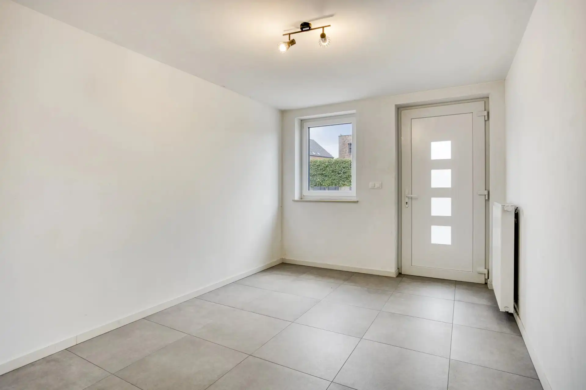 ENERGIEZUINIGE RECENTE WONING MET 4 SLAAPKAMERS MET GARAGE IN GINGELOM foto 5
