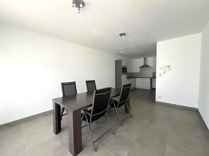 INSTAPKLAAR GELIJKVLOERSAPPARTEMENT bwjr 2010 MET ZUIDGERICHTE KOER foto 5