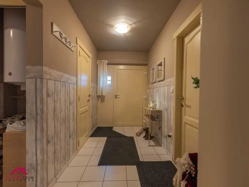 Charmante, vrijstaande woning foto 11