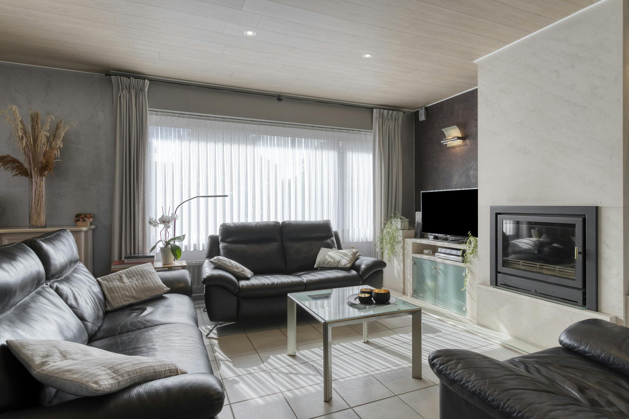 Halfopen huis met 3 kamers te koop in Beveren-Leie foto 2