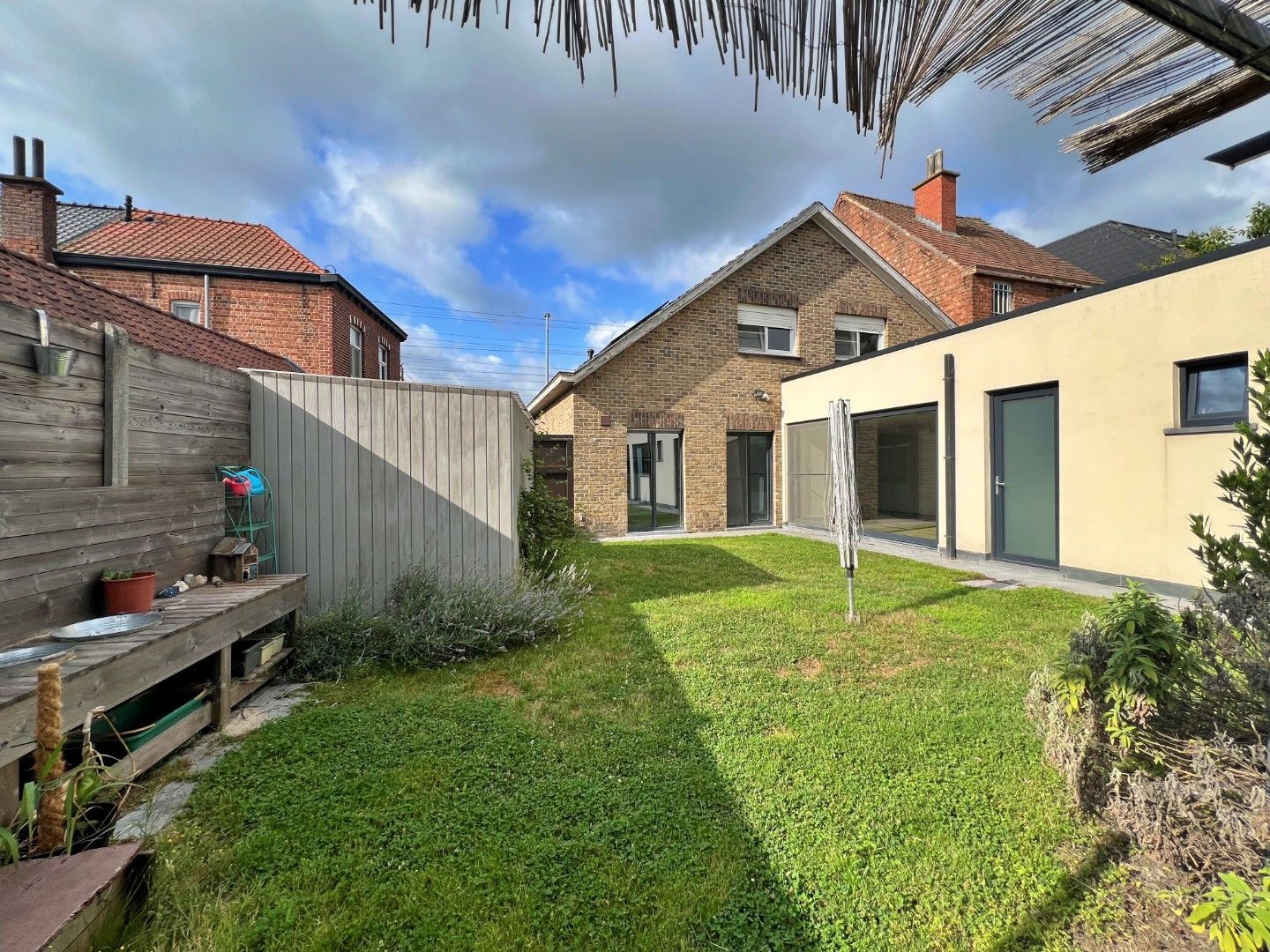 Halfopen woning op toplocatie in Landegem foto 24