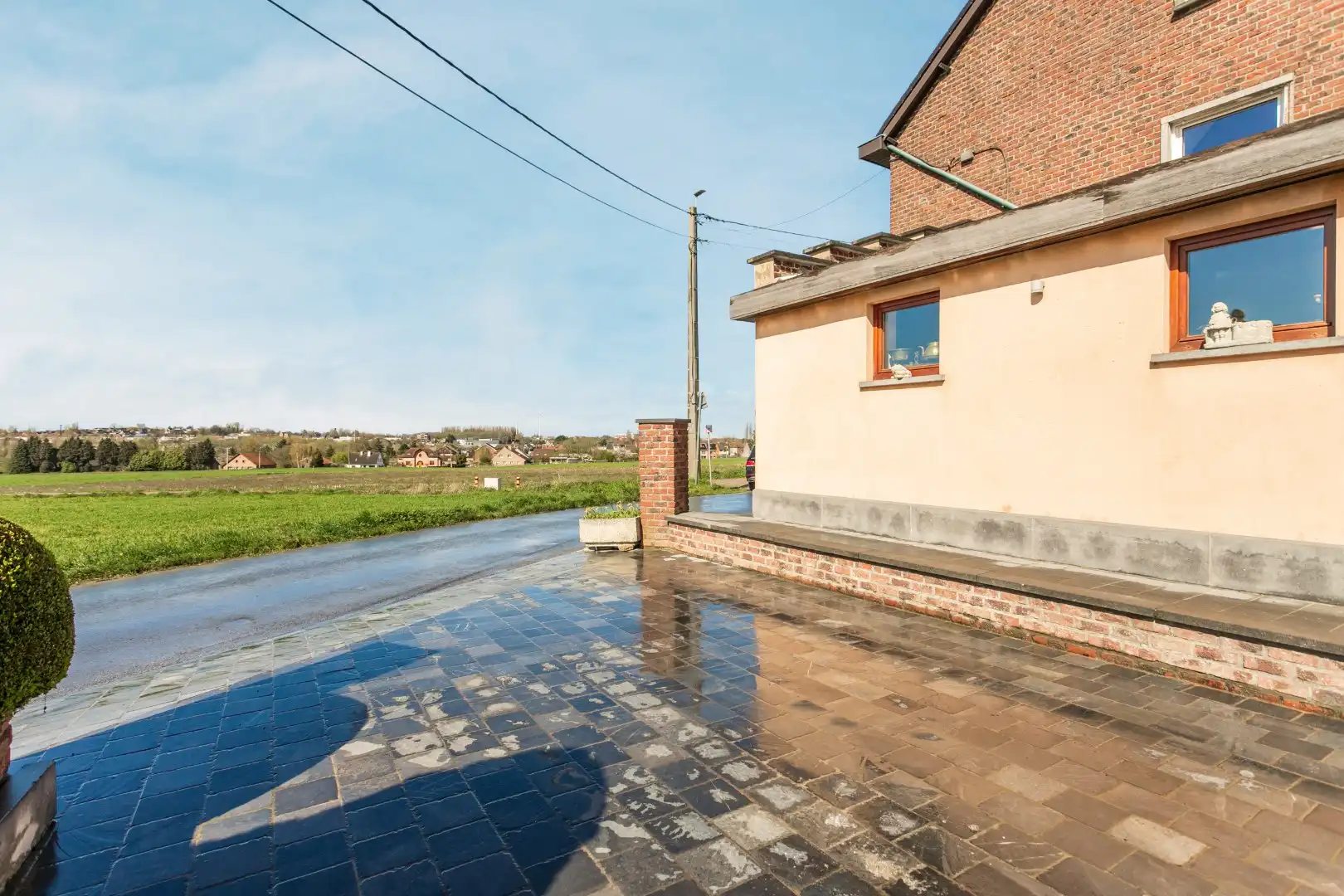 Energiezuinige woning met 5 slpk, tuin en garage foto 3
