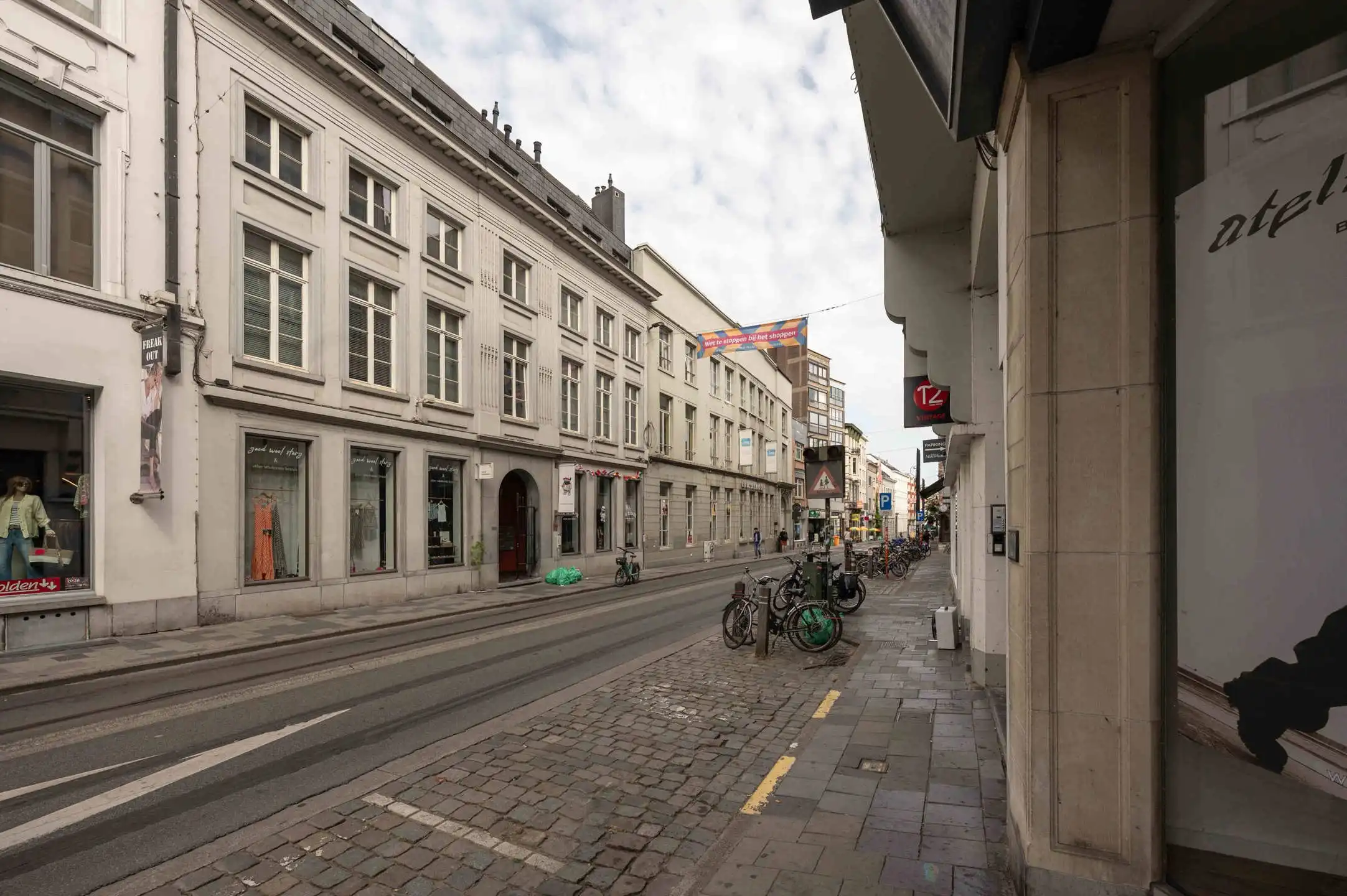 Karaktervol handelspand met duplex op toplocatie foto 23