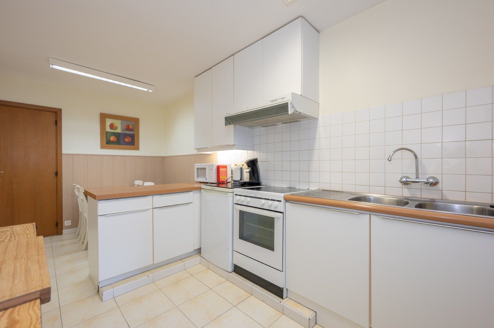 Appartement met ruim zijdelings zeezicht op gelijkvloers foto 9