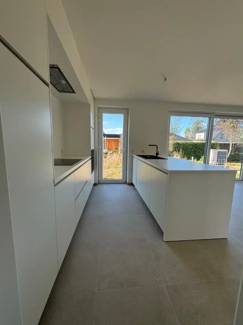 Mooie woning te Sijsele! foto 5