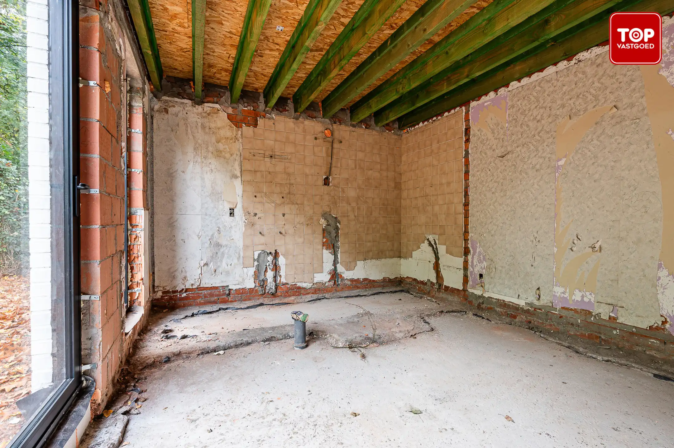 Gesloten bebouwing op een rustige locatie foto 11