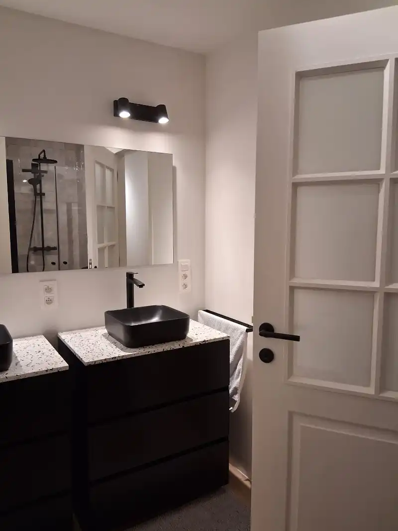 Prachtig gemeubelde duplex te huur foto 23