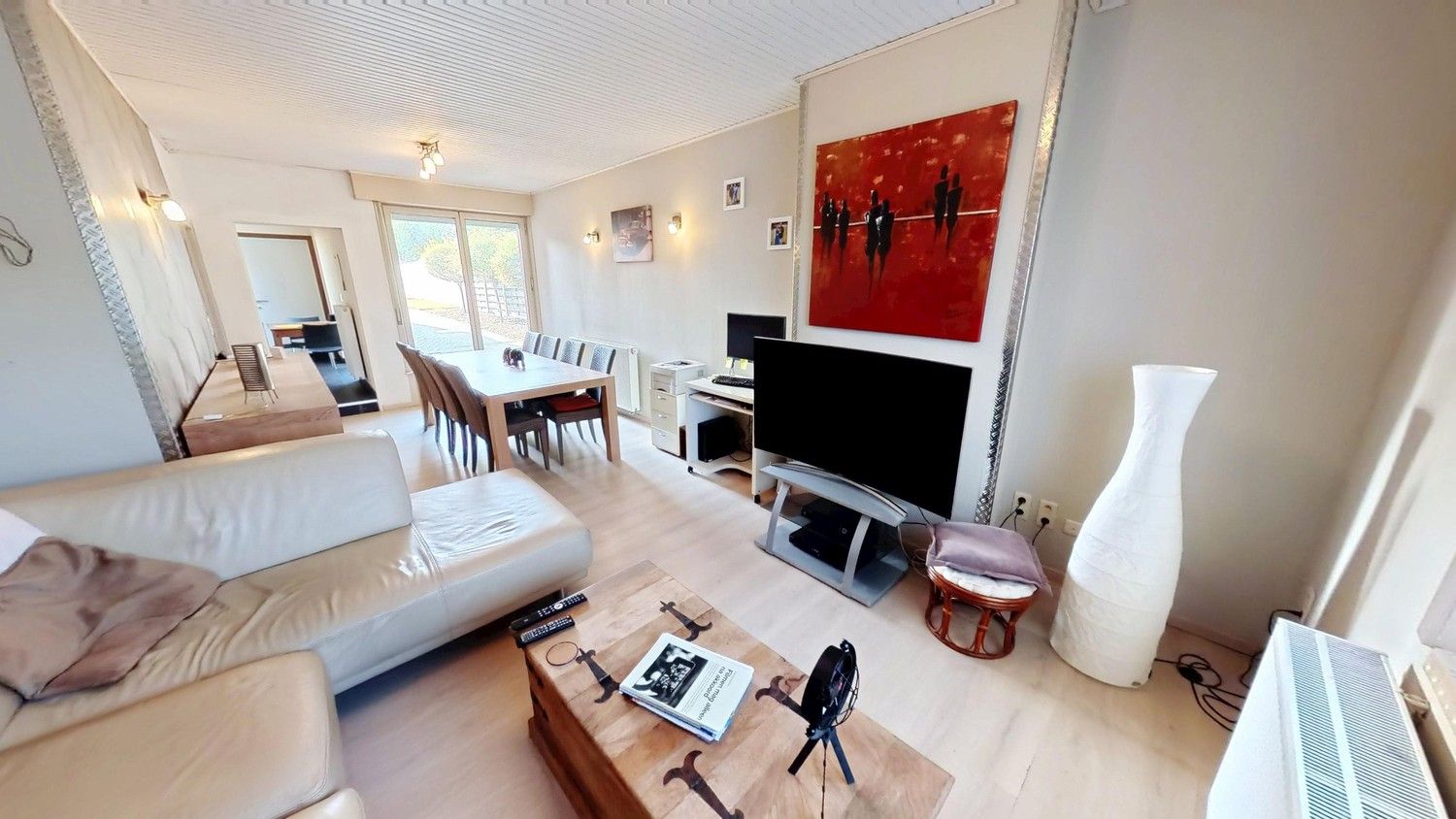 Ruime woning met mogelijkheid tot 4 slaapkamers! foto 4