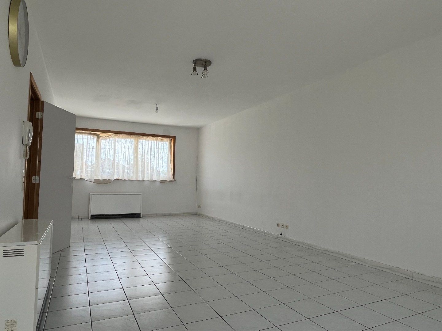 Instapklare woning met 3 slaapkamers op een goede ligging foto 9