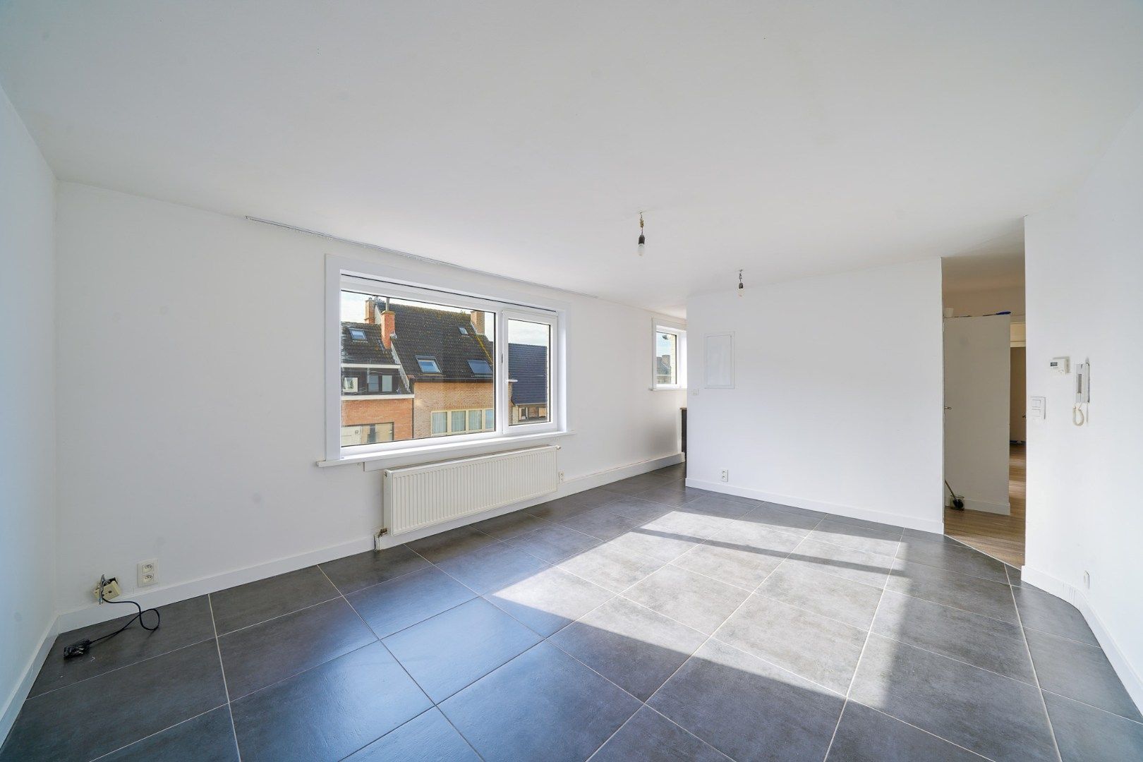 Instapklaar en goed gelegen 2-slaapkamerappartement vlakbij de Spuikom foto 3