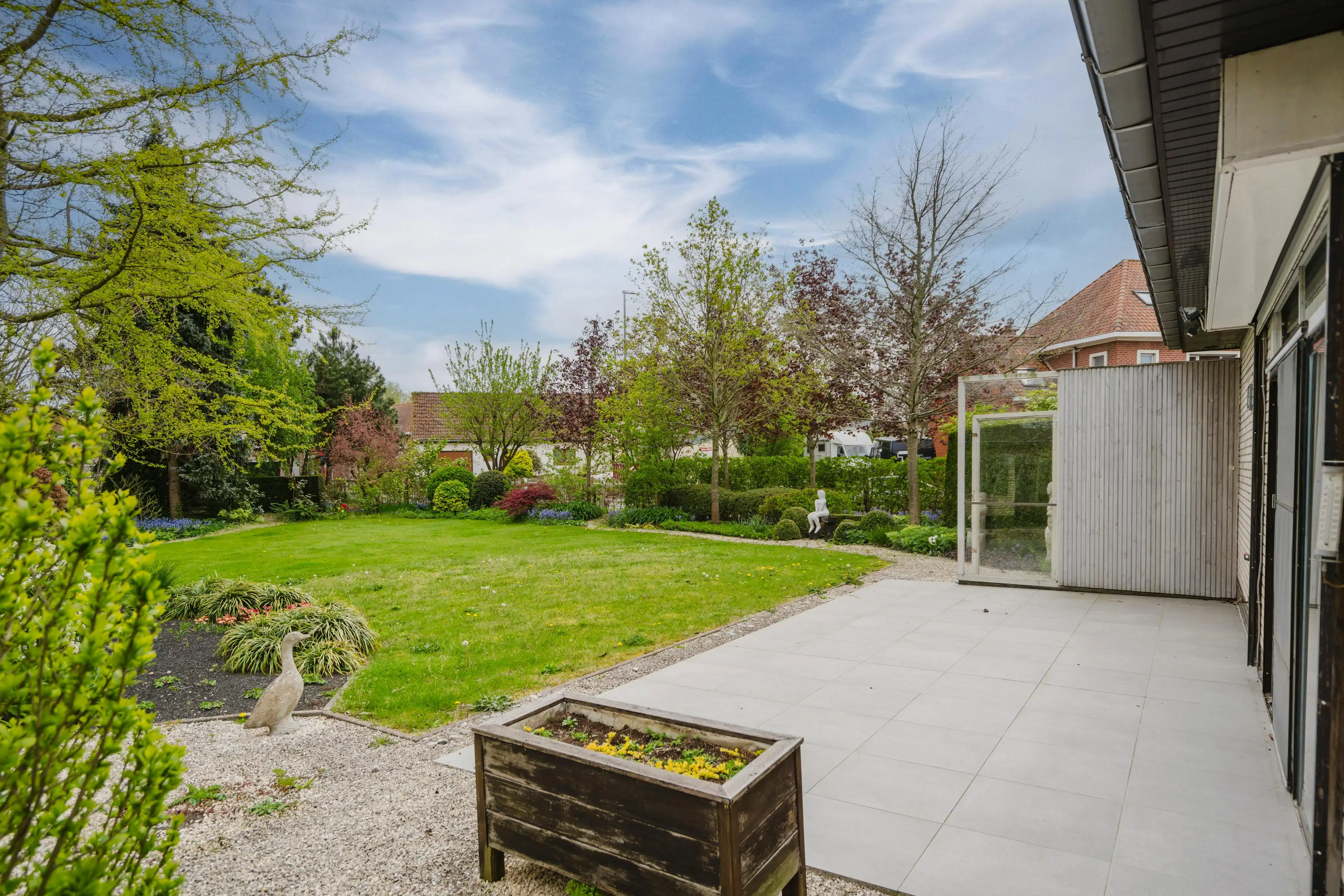 Ruime alleenstaande woning op 1922m² te koop in Gullegem foto 8