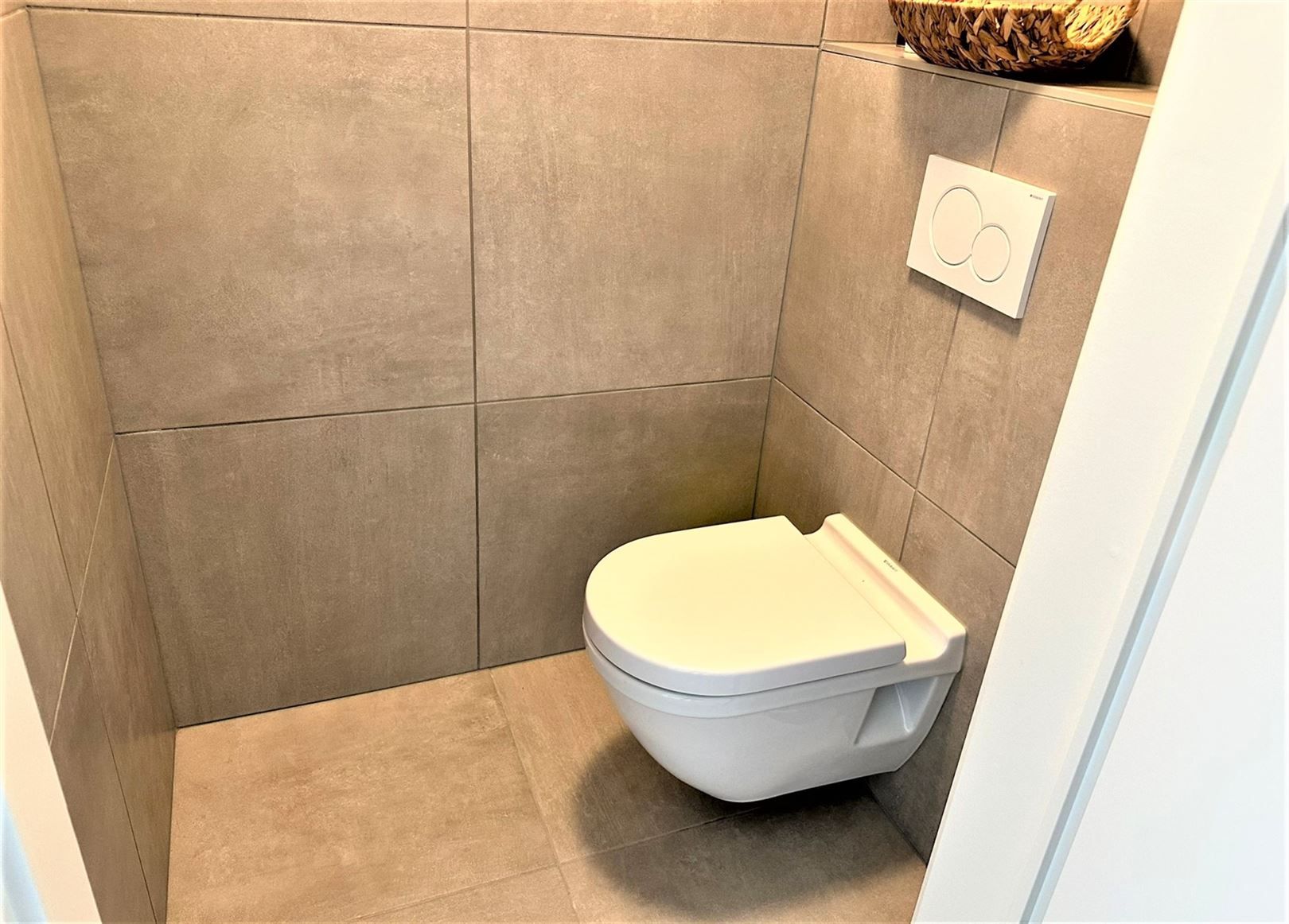 TE HUUR: Moderne woning met 3 slaapkamers te Pelt! foto 9