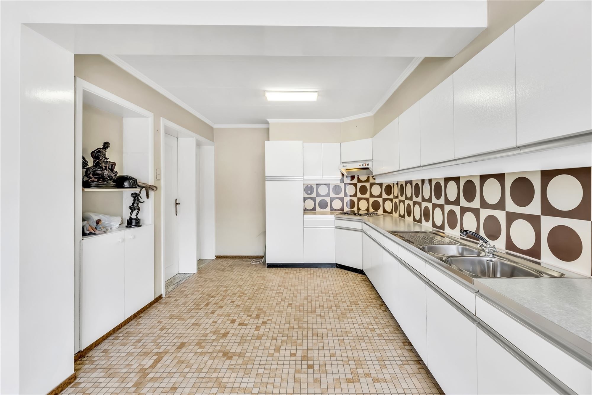 GEZELLIGE WONING MET 3 SLAAPKAMERS EN RUIME TUIN IN BERINGEN CENTRUM foto 8