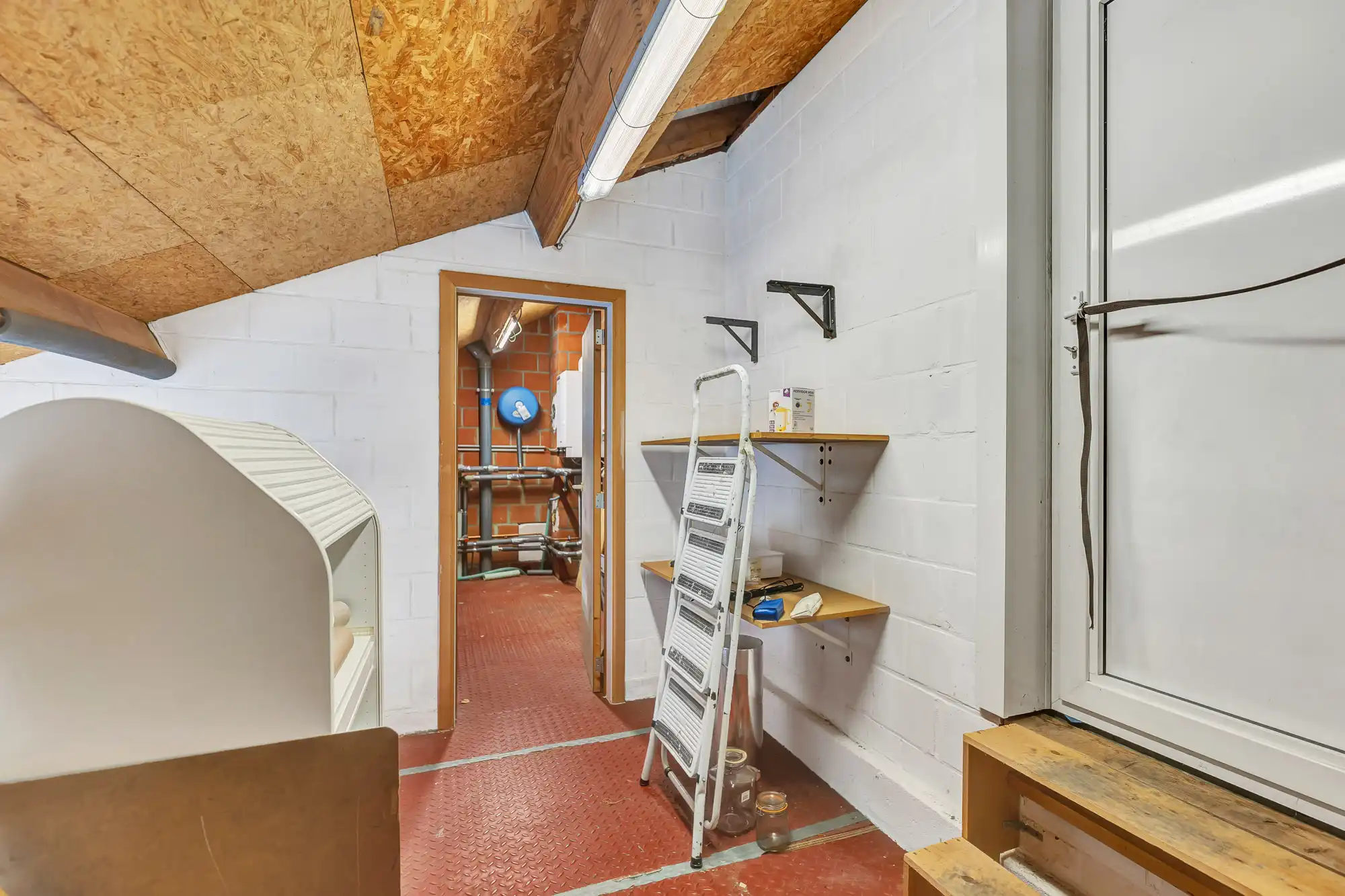 Atypische woning met prachtig zicht te Roosdaal foto 11