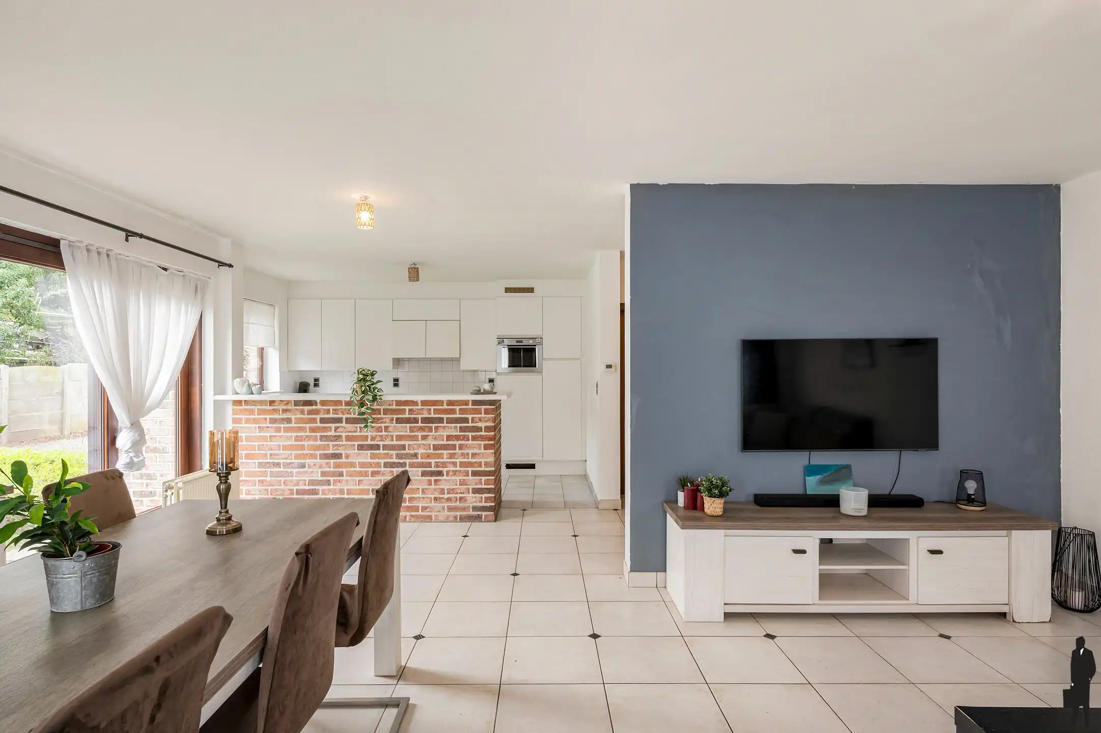 Ruim 3 slaapkamer appartement (111 m²) te Tisselt. foto 3