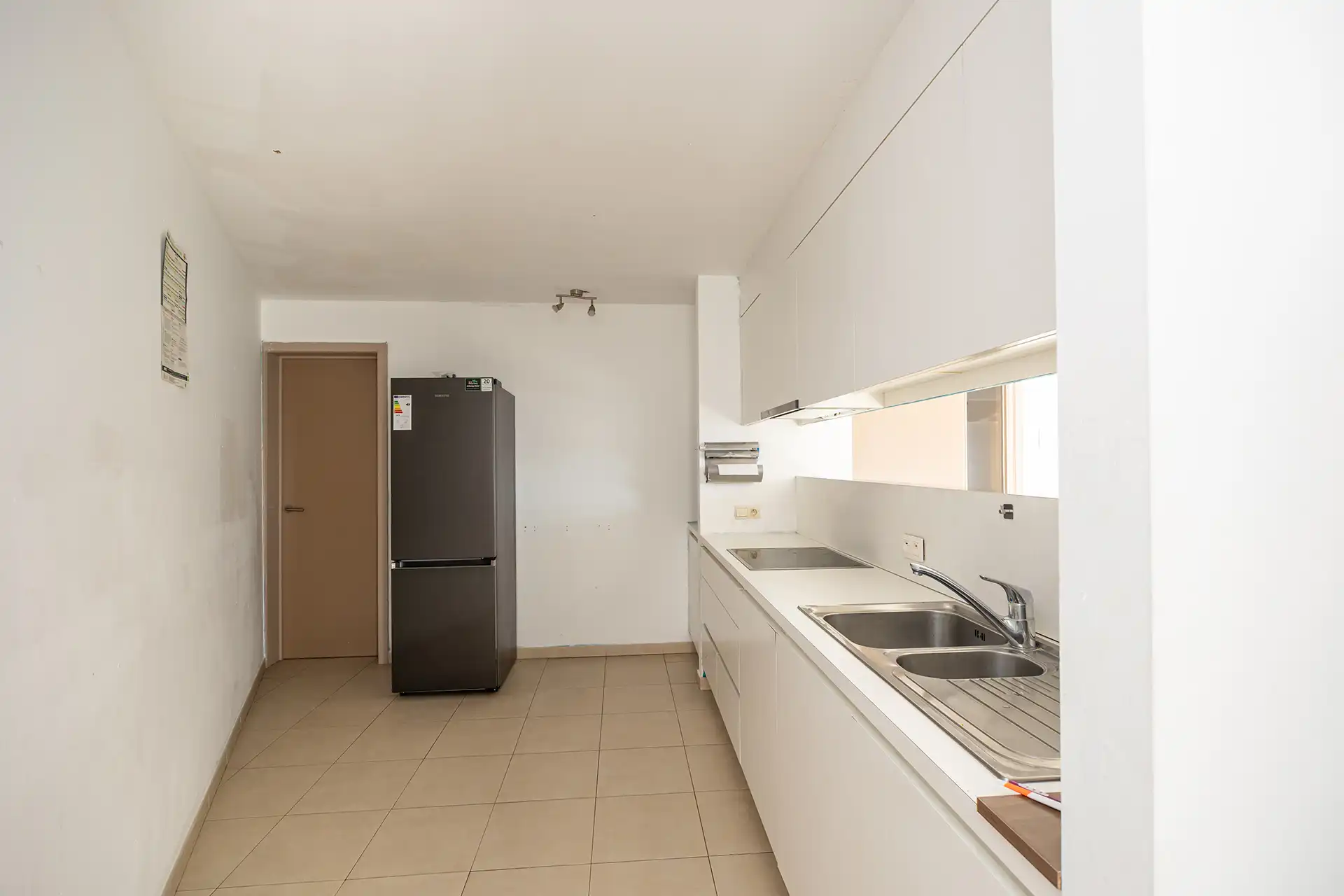 Recent appartement (2005) met ruime living en 3 slaapkamers foto 3