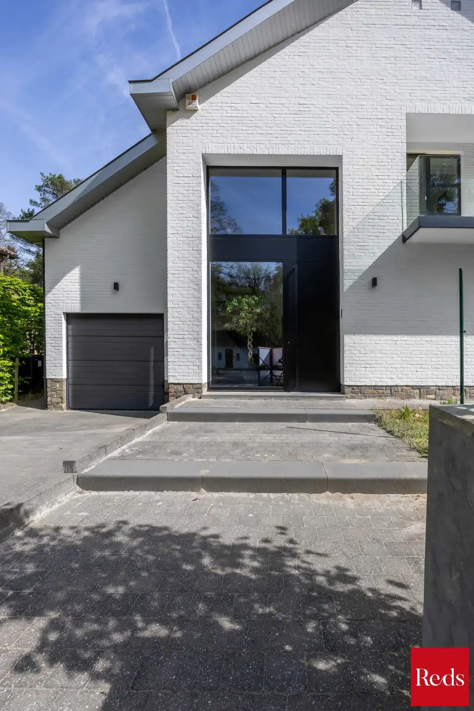 Instapklare villa te koop op een perceel van 1.100 m² foto 4