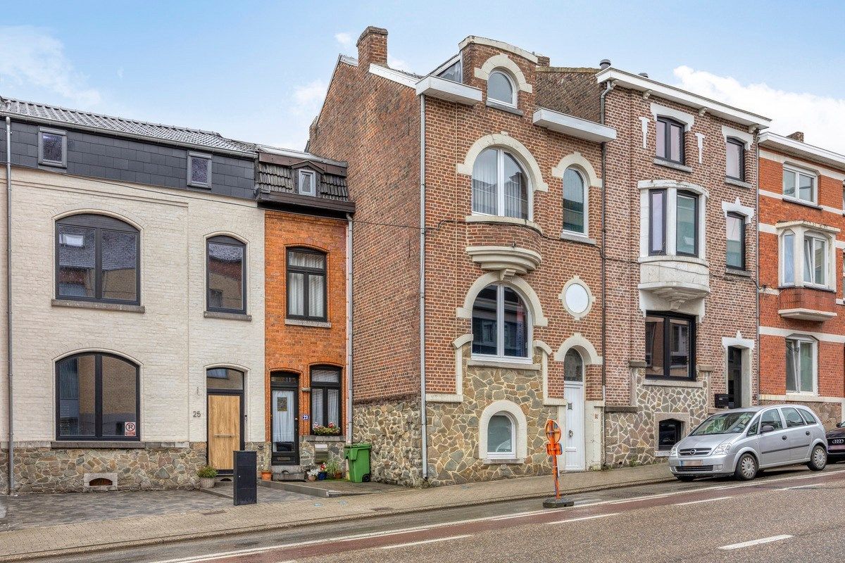 Karaktervolle woning met tuin en parking aan achterzijde - aan het stadscentrum van Tongeren foto 3