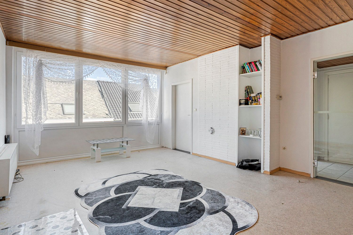 Hoofdfoto van de publicatie: APPARTEMENT MET 2 SLPKS, CENTRUM DIEST!