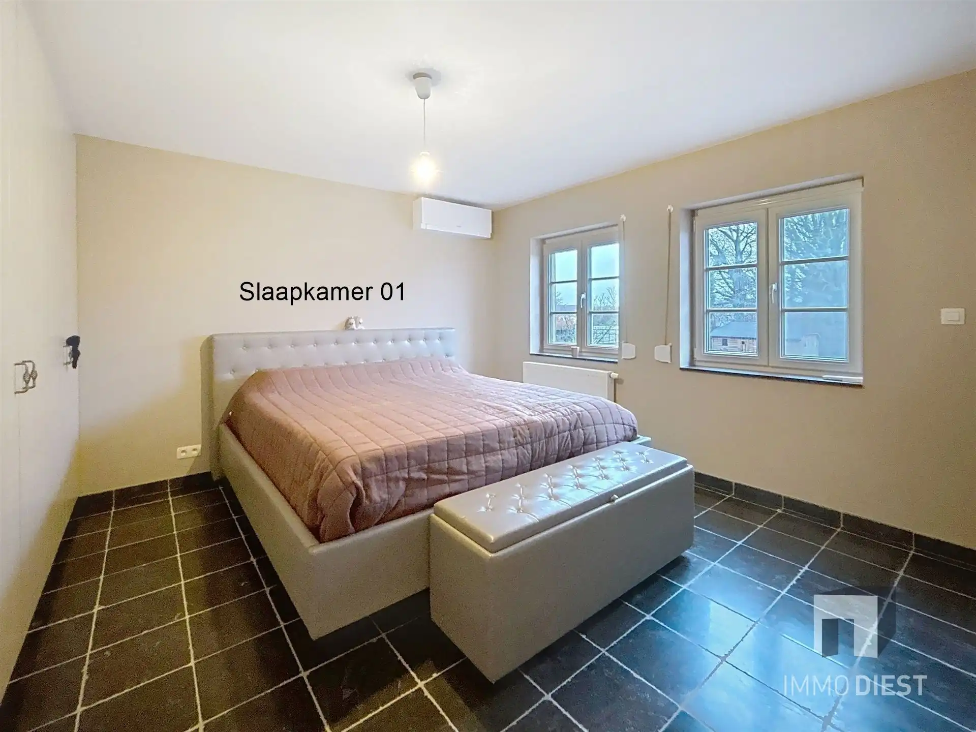 Klasse villa met moderne inrichting in Paal foto 36