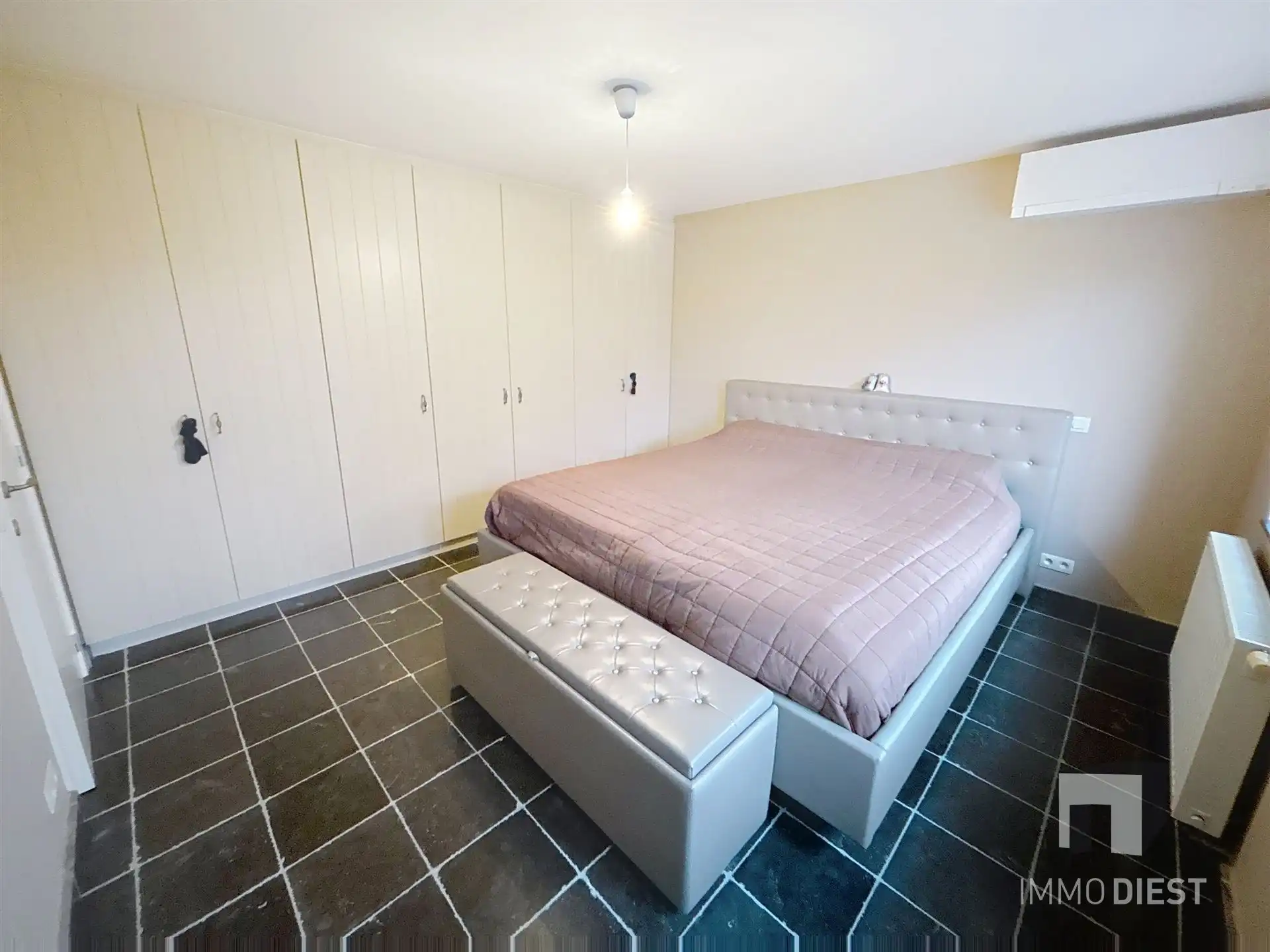 Klasse villa met moderne inrichting in Paal foto 36