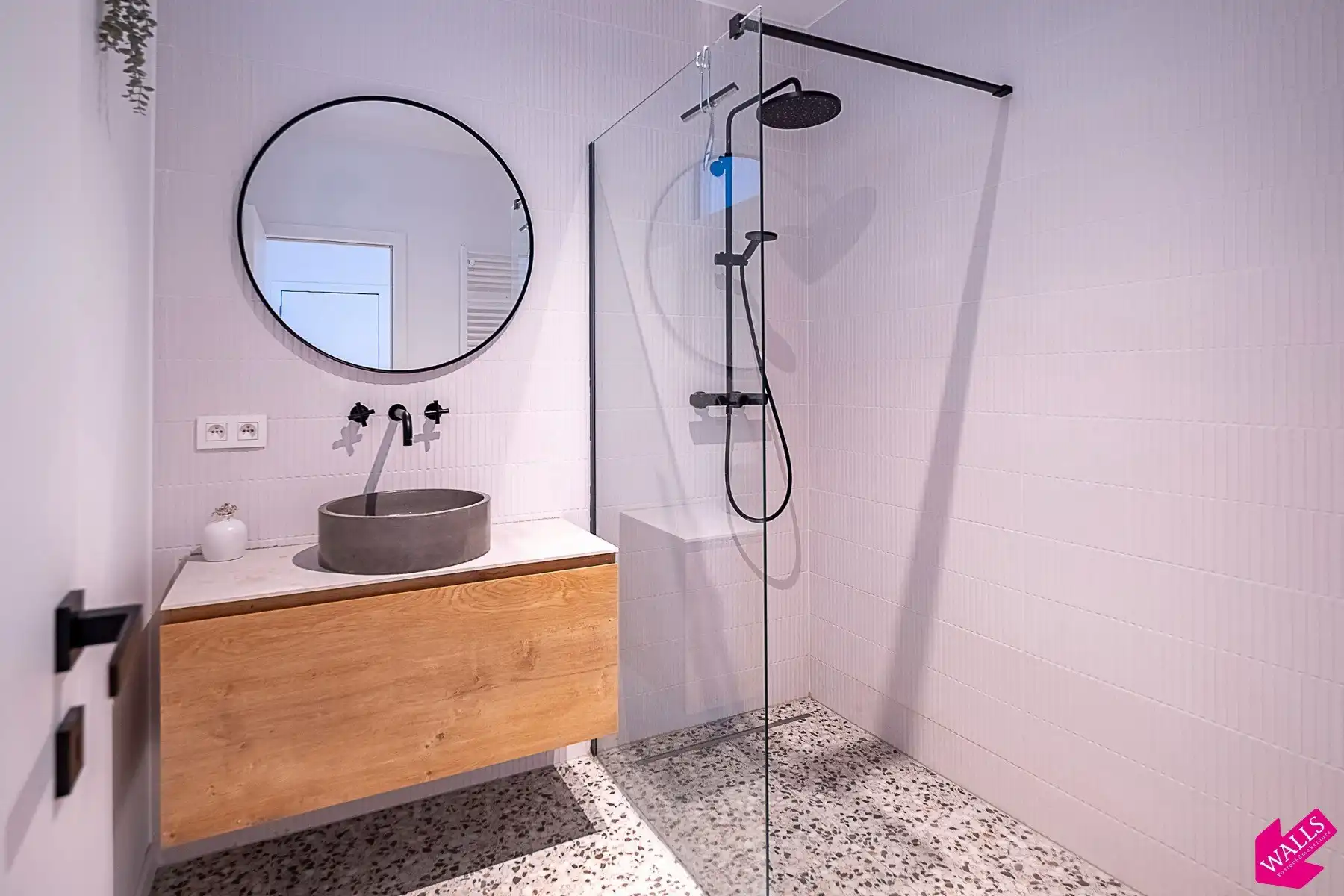 Luxueus afgewerkt en instapklaar appartement foto 13