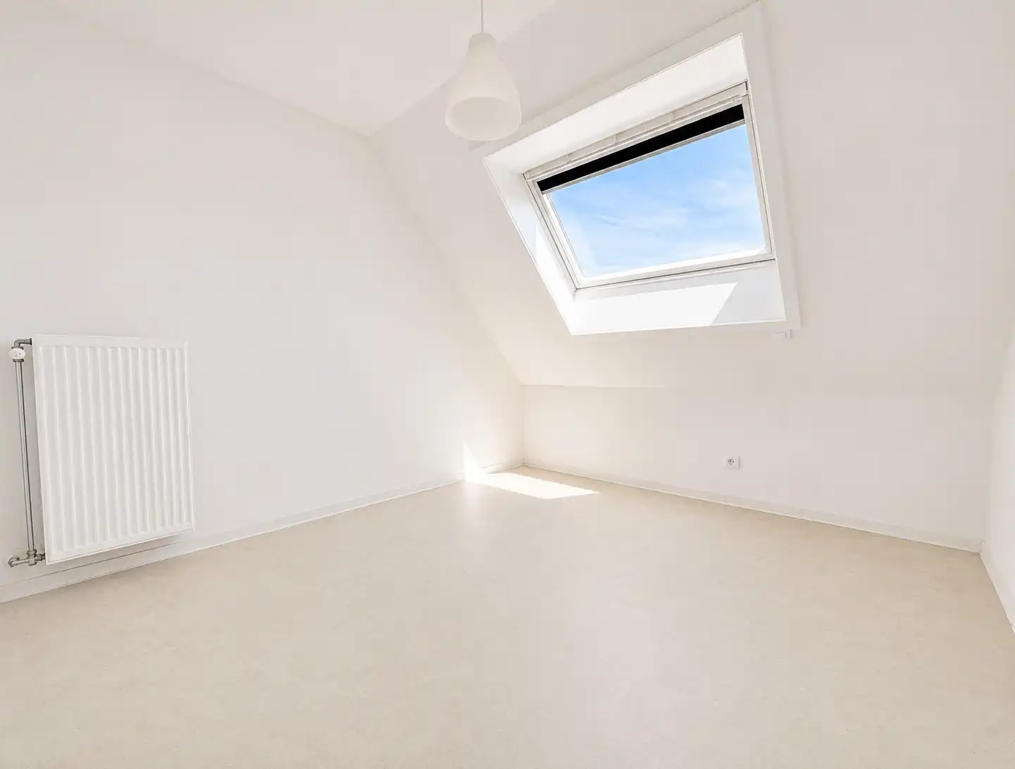 Recente gezinswoning met 3 slaapkamers, garage en tuin in Avelgem! foto 8