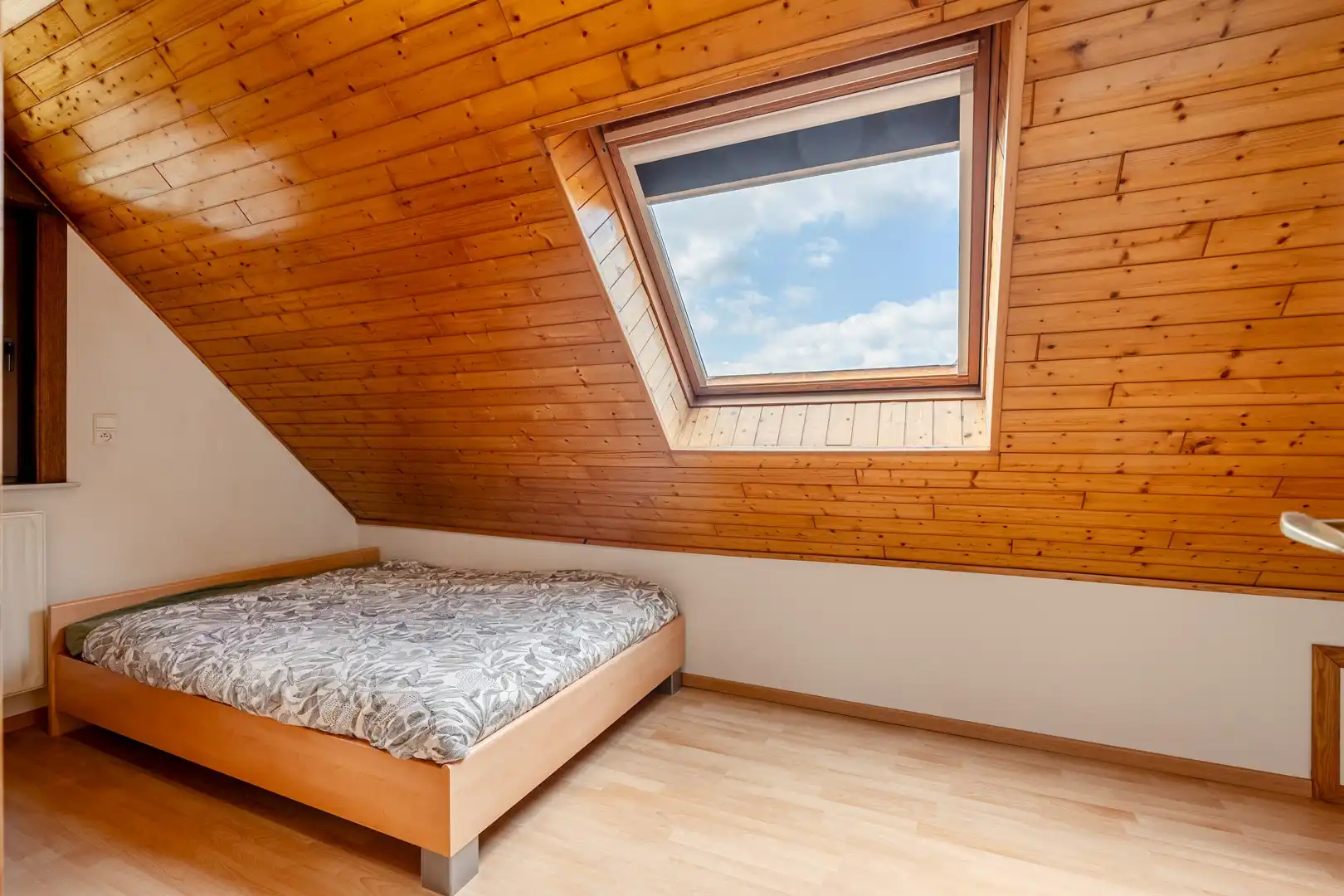 🏡&nbsp;Ruime gezinswoning met 3 slaapkamers op een prachtig perceel van 12a48ca foto 14